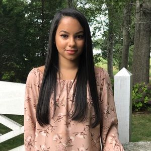 Meet your Posher, Juliama